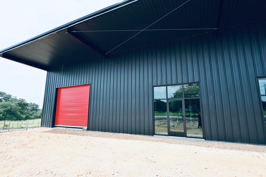 More Photos Of 4272 FM 2484, Salado Unknown For Lease