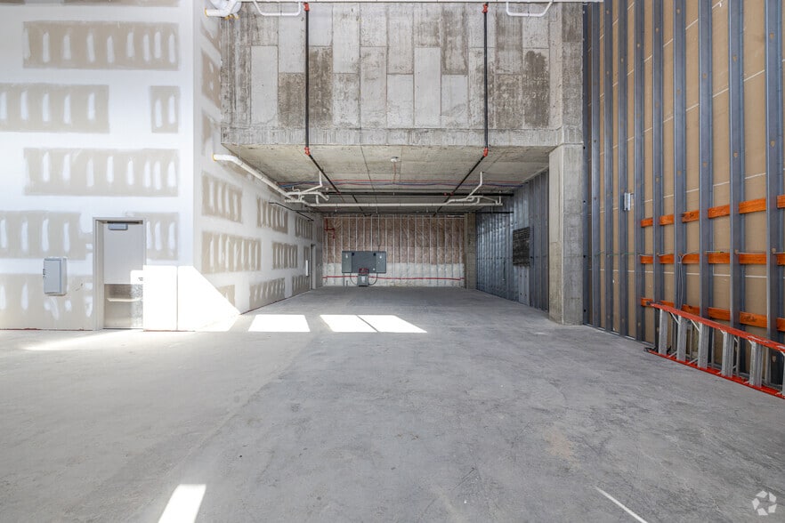 More Photos Of 20400 W Bluemound Rd, Brookfield Unknown For Lease