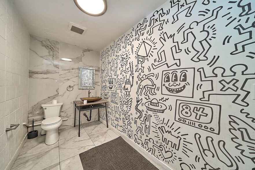 More Photos Of 1243 W Temple St, Los Angeles Warehouse For Sale