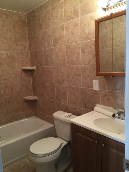 More Photos Of 1746 Pitkin Ave, Brooklyn Storefront Retail Office For Lease