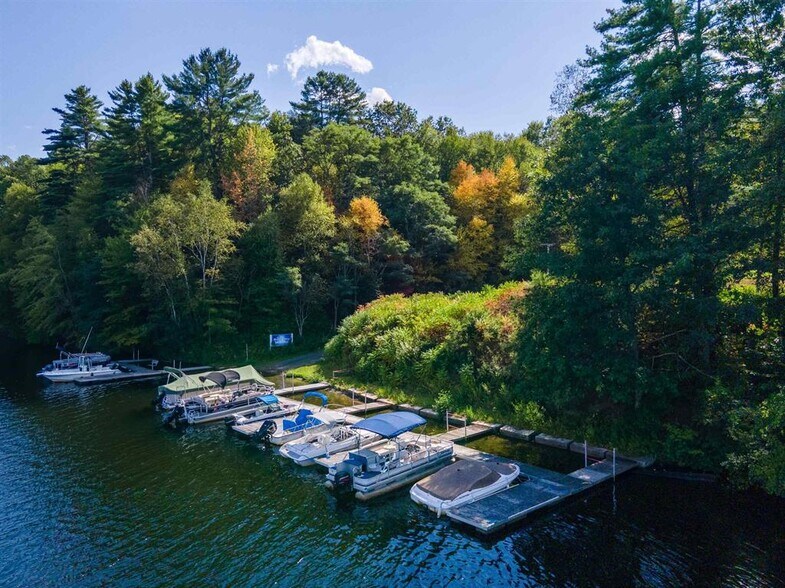 More Photos Of 225 Missing Link Rd, Bellows Falls Specialty For Sale