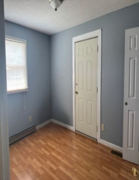 More Photos Of 1204 E Main St, Duncan Office For Sale