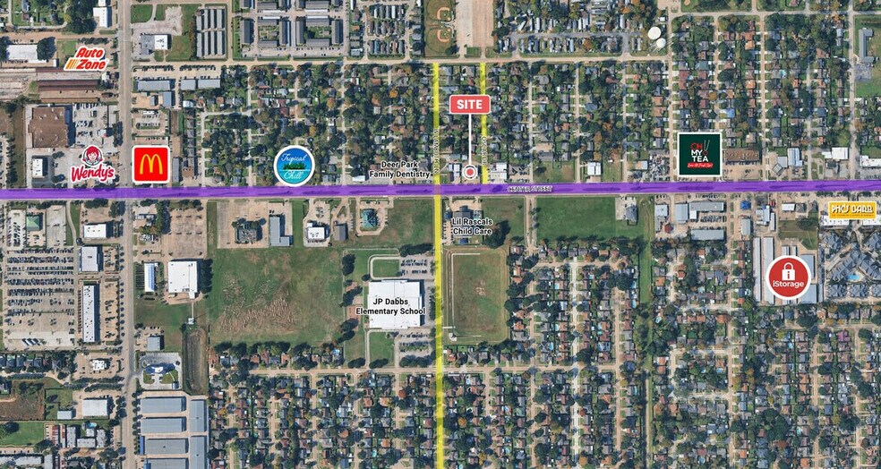 More Photos Of 4502 Center St, Deer Park Freestanding For Lease