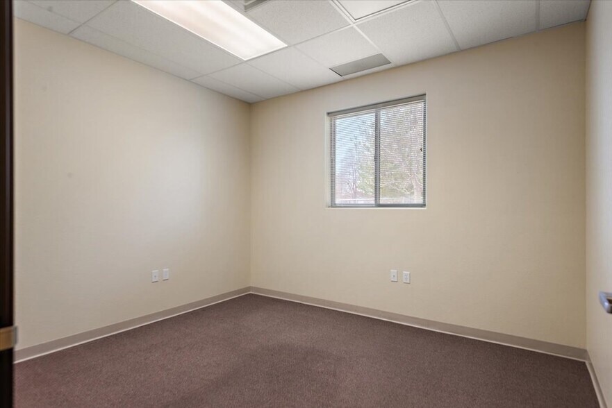 More Photos Of 105 Lehigh Ave, Pueblo Office Residential For Sale