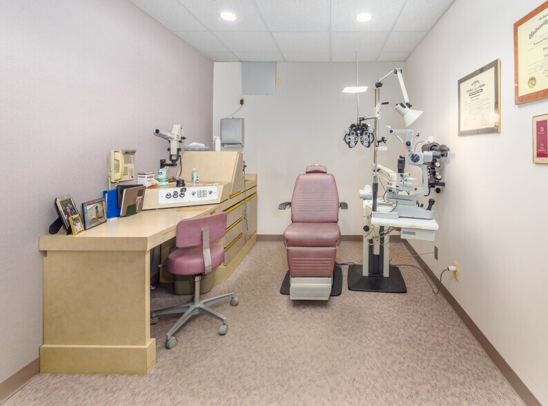 More Photos Of 9247 Old Keene Mill Rd, Burke Office For Sale