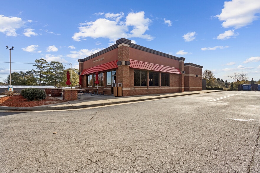 Primary Photo Of 273 Keys Ferry St, McDonough Fast Food For Sale