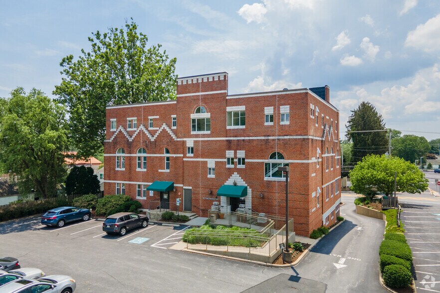More Photos Of 1223 N Providence Rd, Media Medical For Lease