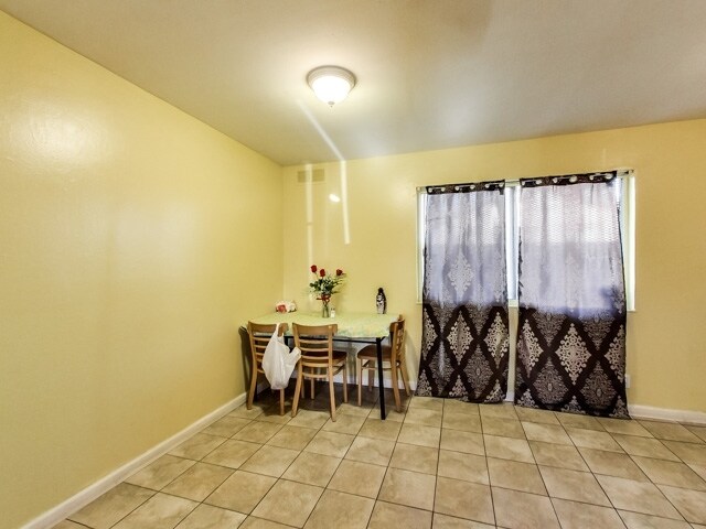 More Photos Of 314-324 105th Ave, Oakland Apartments For Sale
