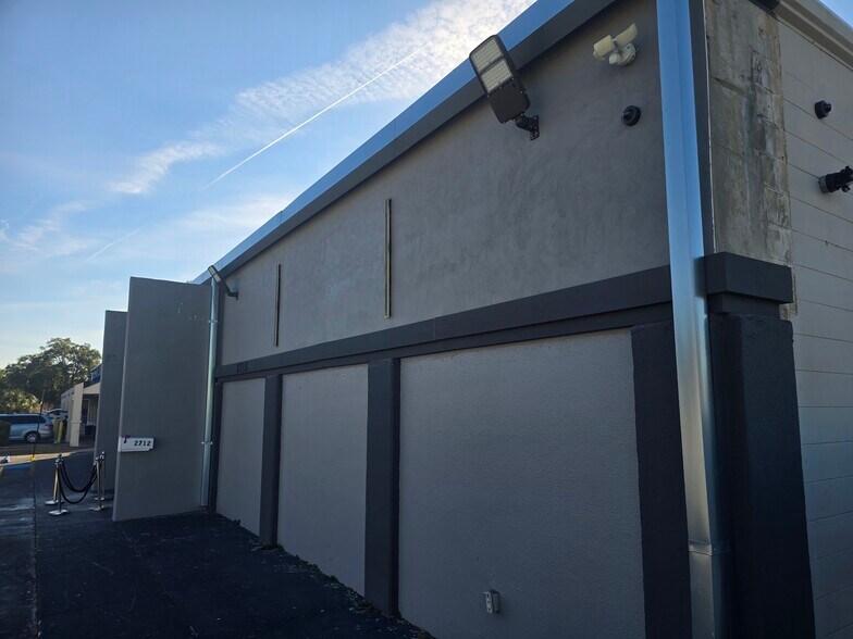 More Photos Of 2712 Cesery Blvd, Jacksonville Restaurant For Sale