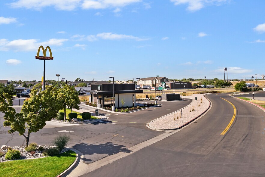 More Photos Of 2087 1100 w, West Haven Fast Food For Sale