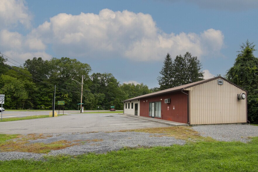 More Photos Of 1931 Alta Dr, Alderson General Retail For Sale
