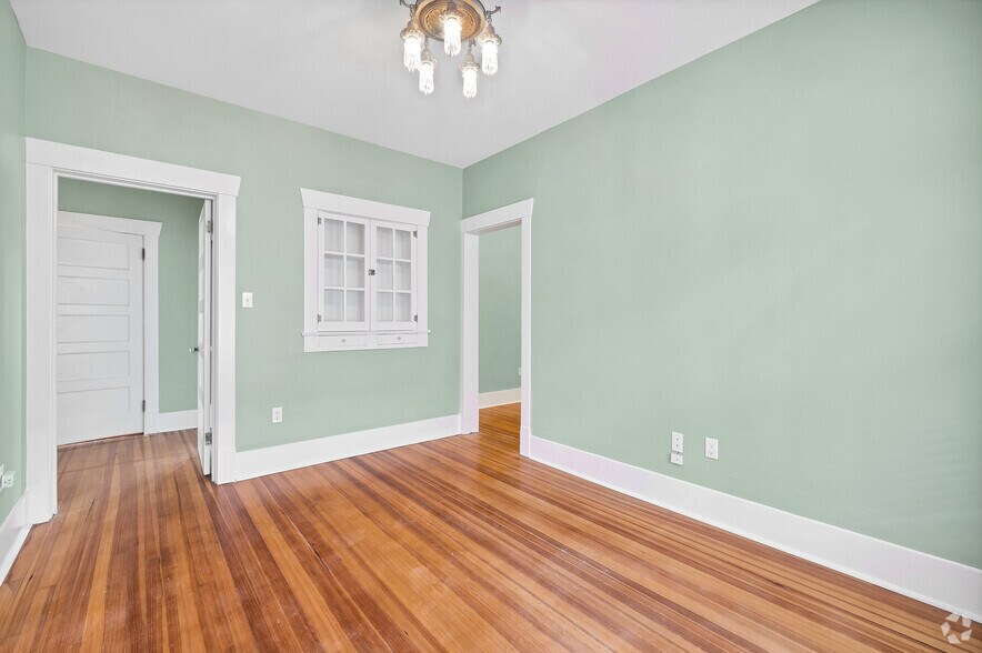 More Photos Of 533 Studewood St, Houston Specialty For Lease