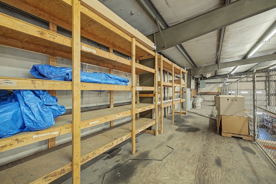 More Photos Of 225 Fiberglass Dr, Mount Juliet Warehouse For Sale