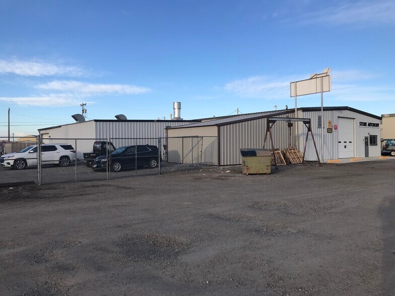 More Photos Of 841 Miniweb Ave, Riverton Specialty For Sale