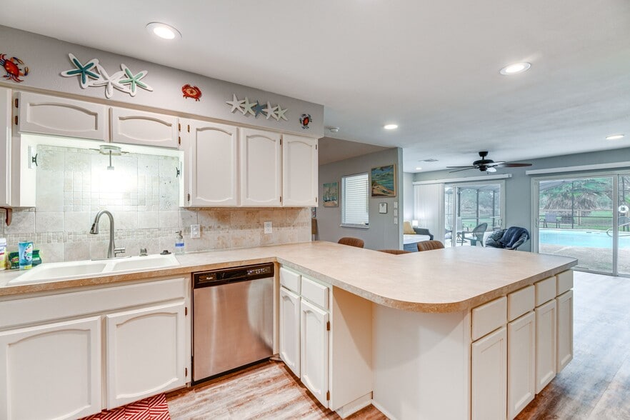 More Photos Of 1524 16th St, Rockport Manufactured Housing Mobile Home Park For Sale