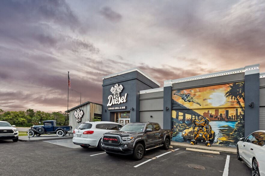 More Photos Of 34200-34340 US Highway 19, Palm Harbor Unknown For Lease