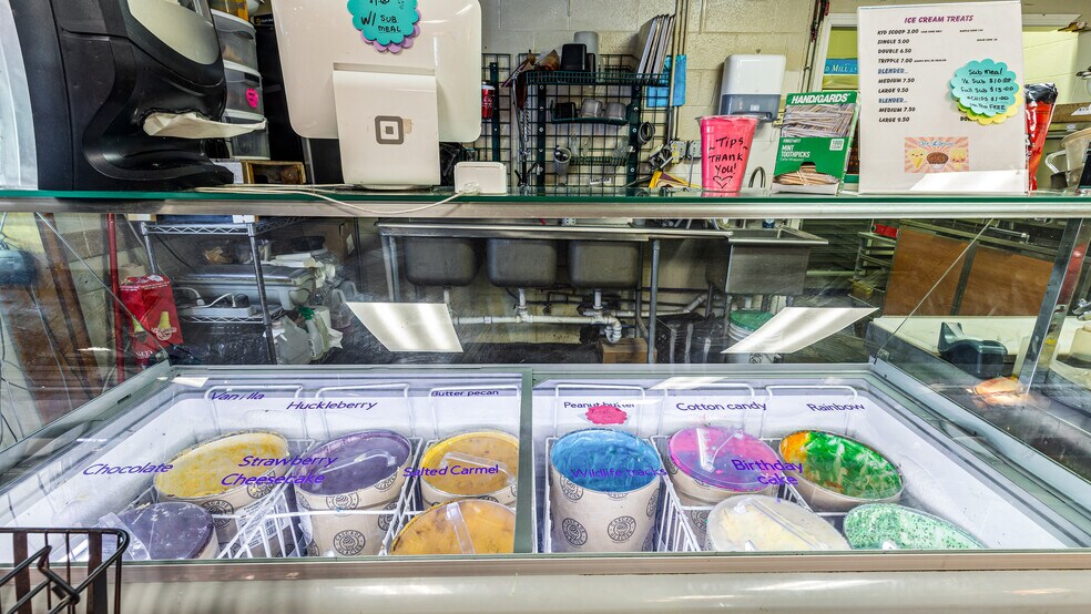 More Photos Of 1201 Main St, Thompson Falls Service Station For Sale
