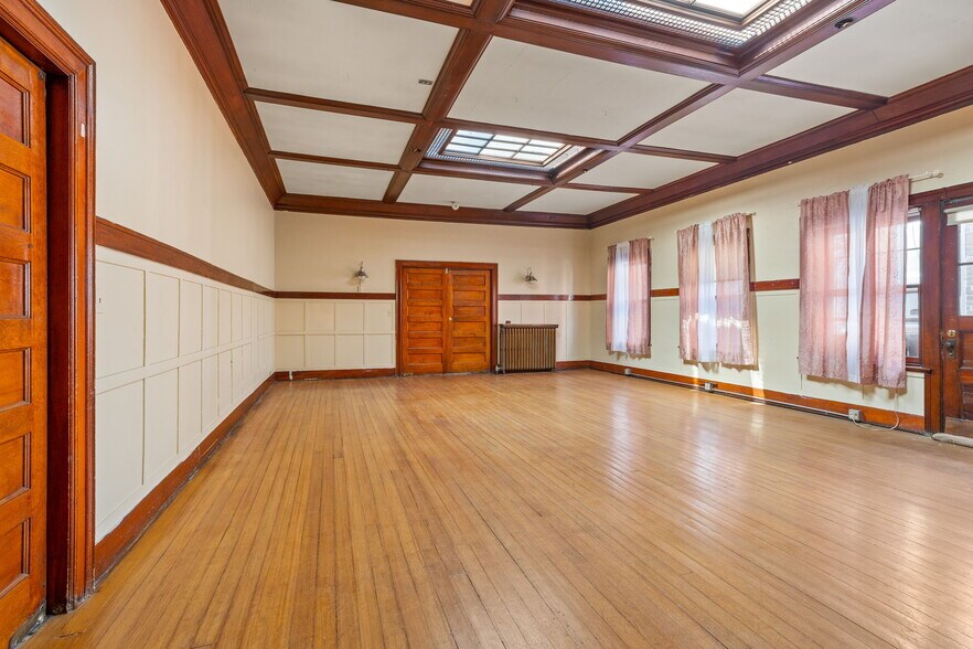 More Photos Of , Colorado Springs Office For Sale