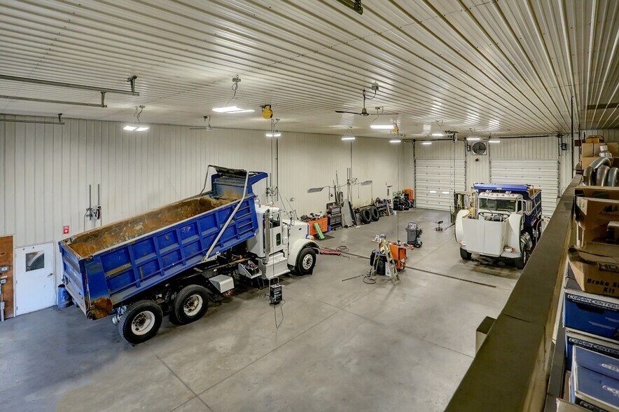 More Photos Of 655 Brown Rd, Myerstown Warehouse For Sale