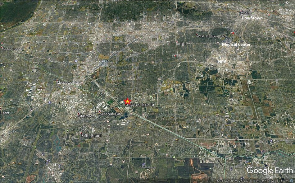 More Photos Of 15023 Main St, Houston Warehouse For Lease