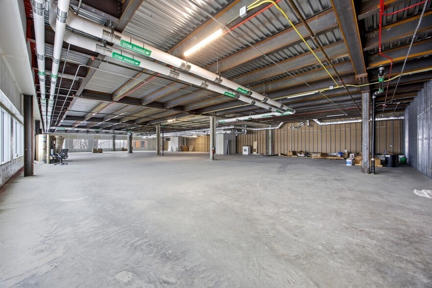 More Photos Of 350 23rd Ave E, West Fargo Healthcare For Lease