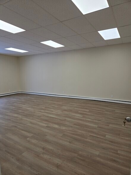 More Photos Of 104 Linwood Ave, Buffalo Funeral Home For Lease