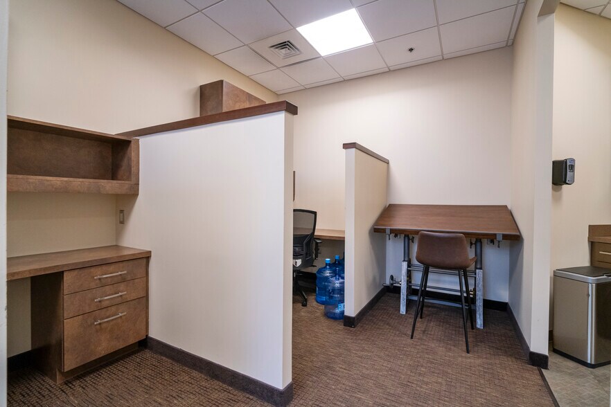 More Photos Of 7230 Lee Deforest Dr, Columbia Office For Lease