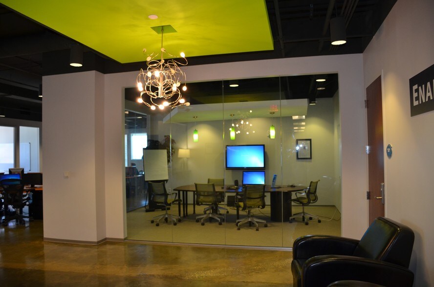 Photo of 15th Floor Ste 1585