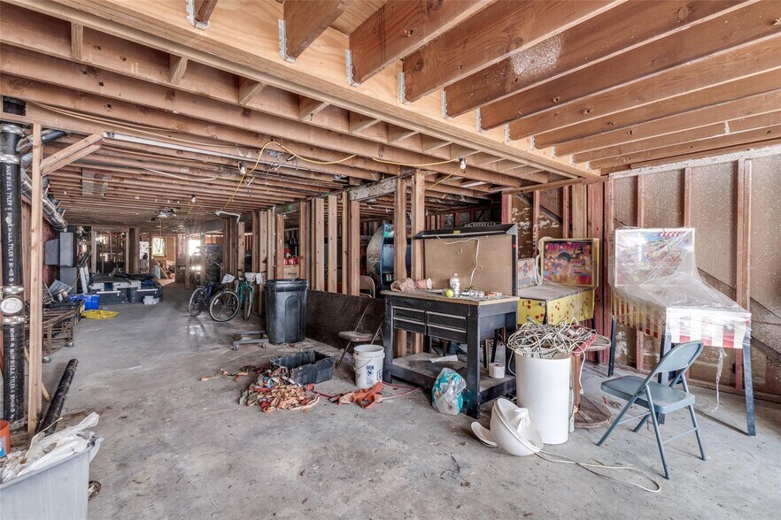 More Photos Of 110 E Main St, Forney Storefront Retail Office For Sale