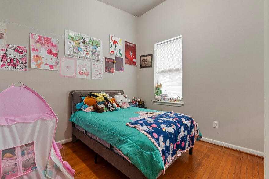 More Photos Of 3344 E Baltimore St, Baltimore Storefront Retail Residential For Sale