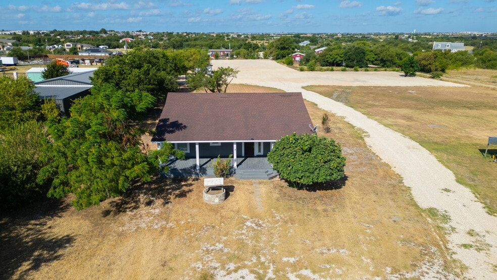 More Photos Of 3464 County Road 100, Hutto Land For Lease