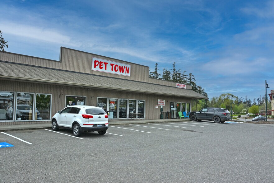 More Photos Of 2427 W Sims Way, Port Townsend General Retail For Sale