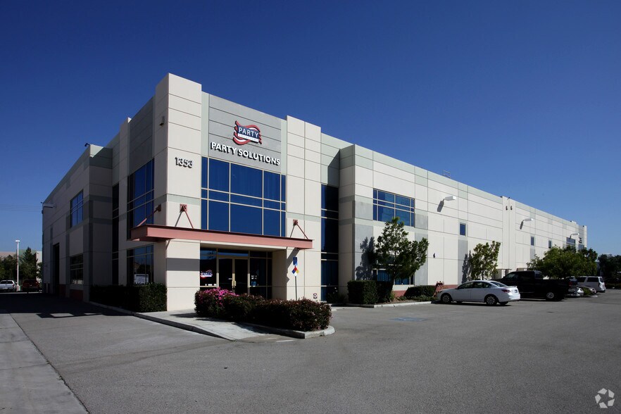 Primary Photo Of 1353 Walker Ln, Corona Manufacturing For Lease