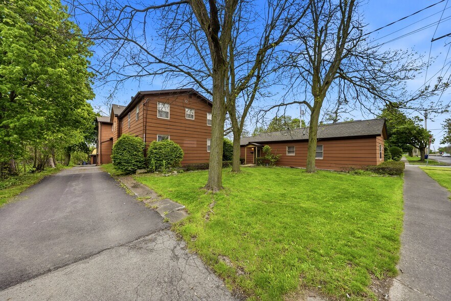 More Photos Of 55 Washington St, Lockport Apartments For Sale