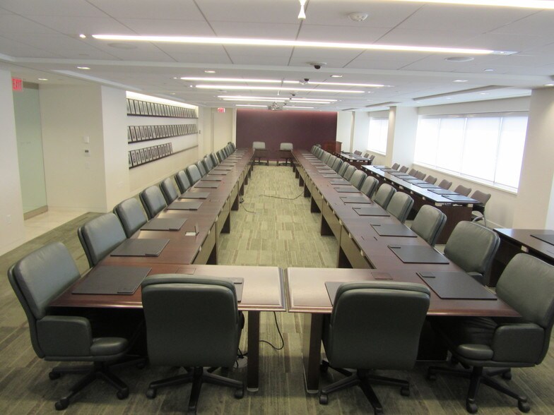 More Photos Of 409 12th St SW, Washington Office For Lease