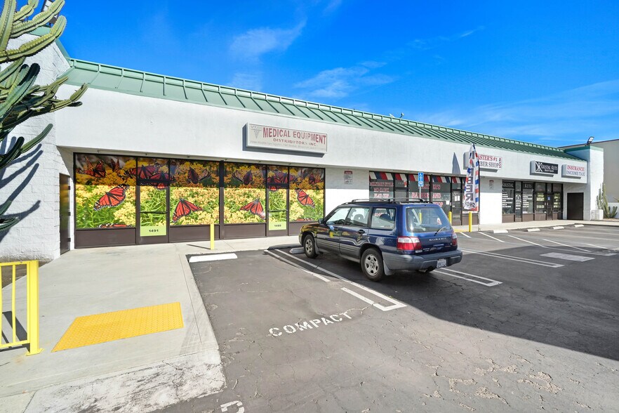 More Photos Of 1481-1489 W Holt Ave, Pomona Restaurant For Sale