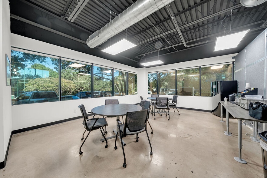 More Photos Of 4242 Medical Dr, San Antonio Unknown For Lease