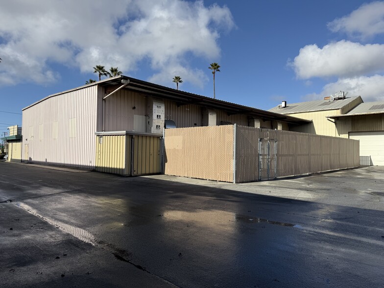 More Photos Of 1155 Harkins Rd, Salinas Warehouse For Lease