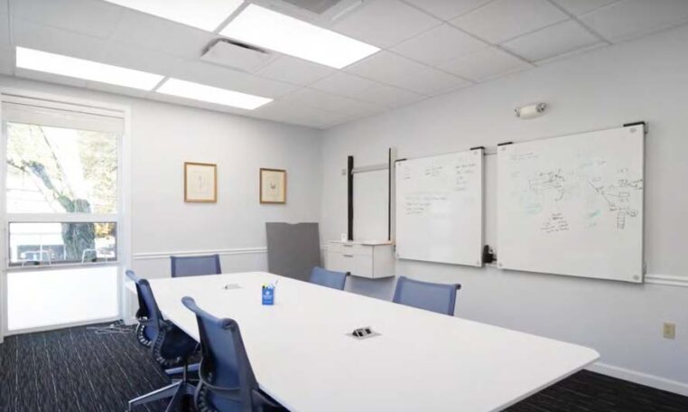 More Photos Of 212 Elm St, New Canaan Office For Lease