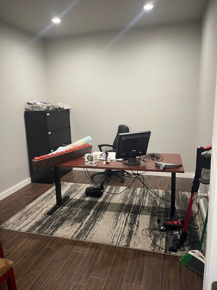 More Photos Of 1408 W Britton Rd, Oklahoma City Medical For Lease