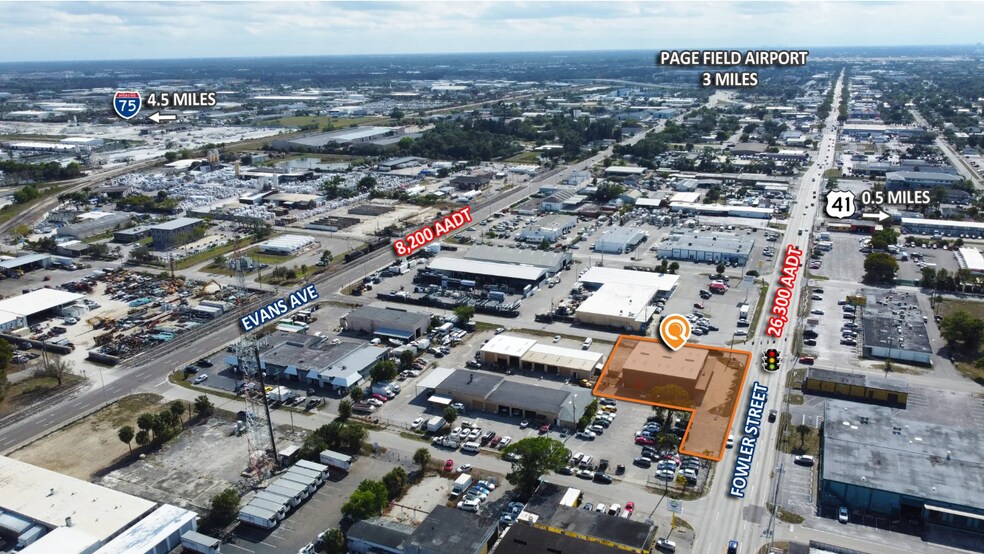 More Photos Of 2575 Fowler St, Fort Myers Auto Dealership For Sale