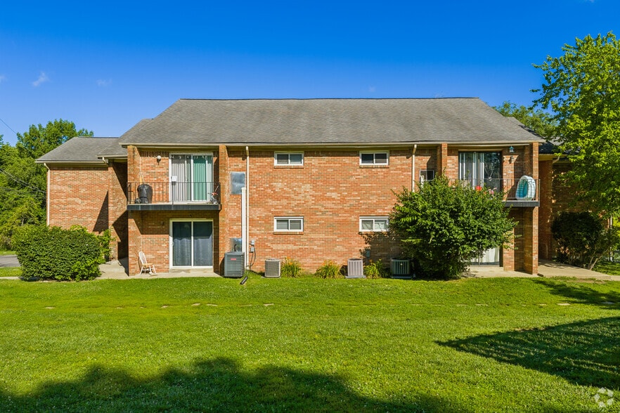 More Photos Of 2045 Cambridge Dr, Lexington Apartments For Sale