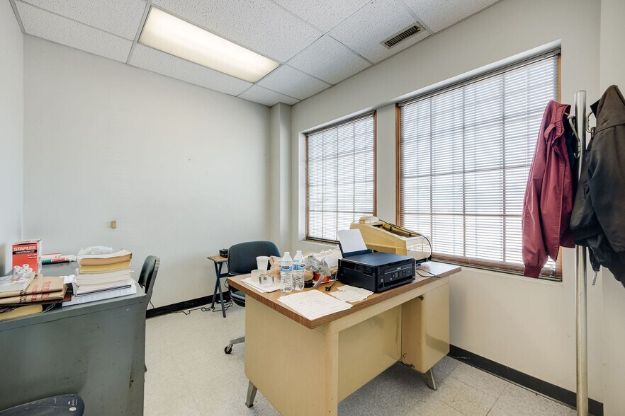 More Photos Of 7 Cowardin Ave, Richmond Freestanding For Sale