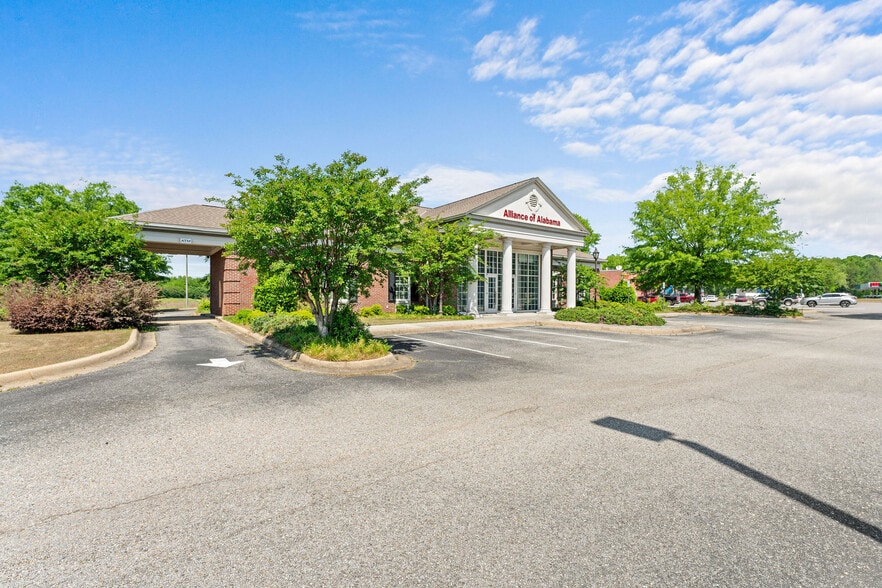 More Photos Of 8710 Hwy 69 S, Tuscaloosa Bank For Sale