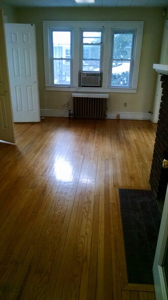 More Photos Of 47 Spring St, Ramsey Medical For Sale