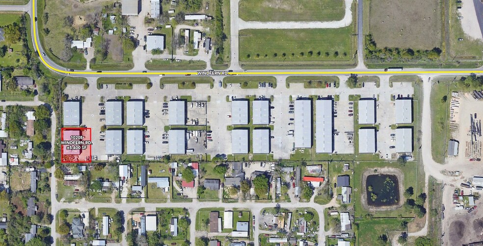 More Photos Of 10205 Windfern Rd, Houston Warehouse For Lease