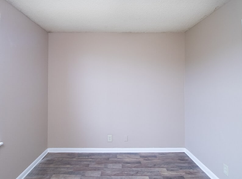 More Photos Of , Nashville Multifamily For Sale