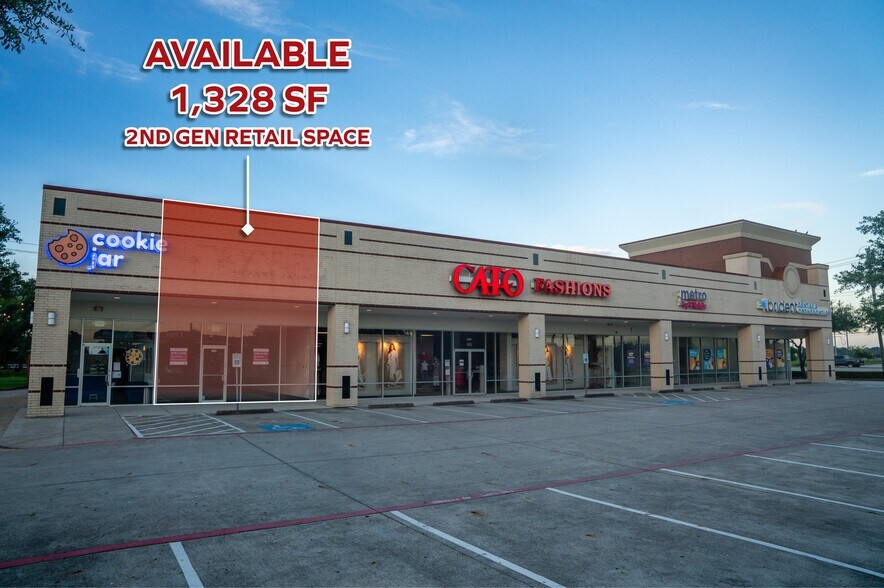 Primary Photo Of 1921 N Main St, Pearland Unknown For Lease