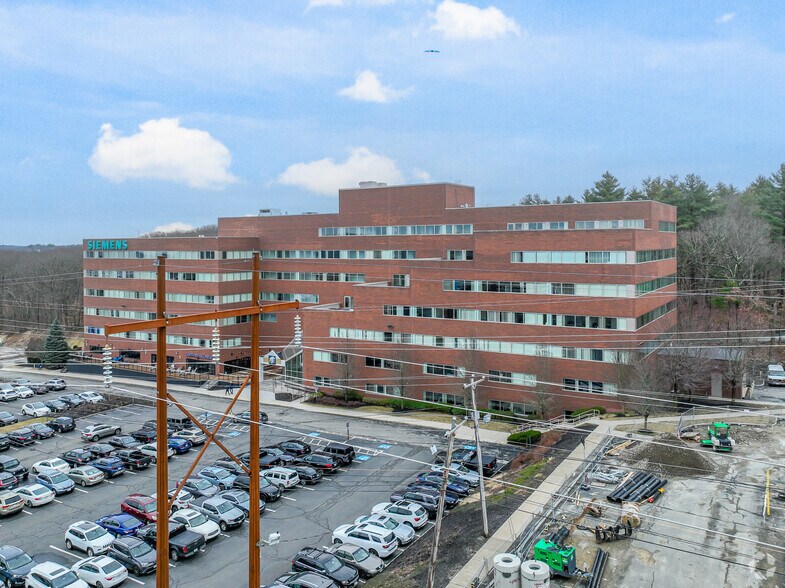 More Photos Of 200 Fifth Ave, Waltham Office For Lease