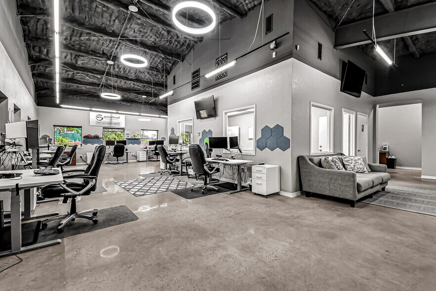 Primary Photo Of 122 Heatherwood Dr, Spring Loft Creative Space For Lease